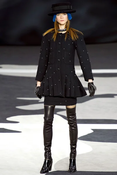 Look 68